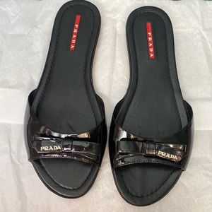 Prada Slides